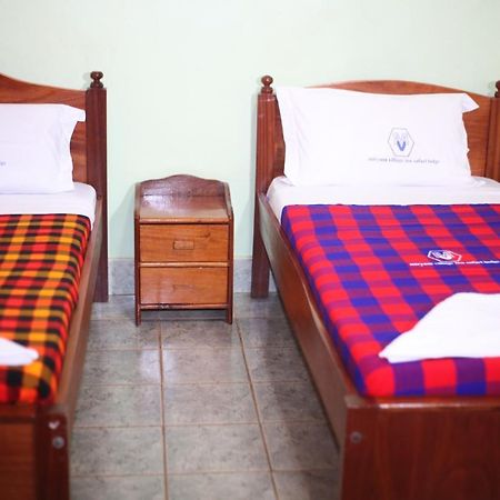 Miryams Village Inn Safari Lodge Sultan Hamud Экстерьер фото