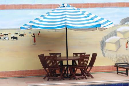 Miryams Village Inn Safari Lodge Sultan Hamud Экстерьер фото